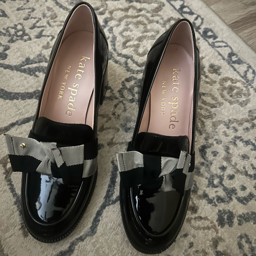 Kate Spade Black Patent Leather Flats with Bow